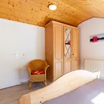Neues Urlauberdorf Hs 25 C *